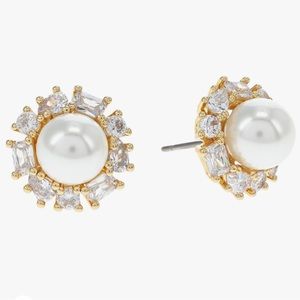 $58 Kate Spade Candy Shop Pearl Halo Studs Clear